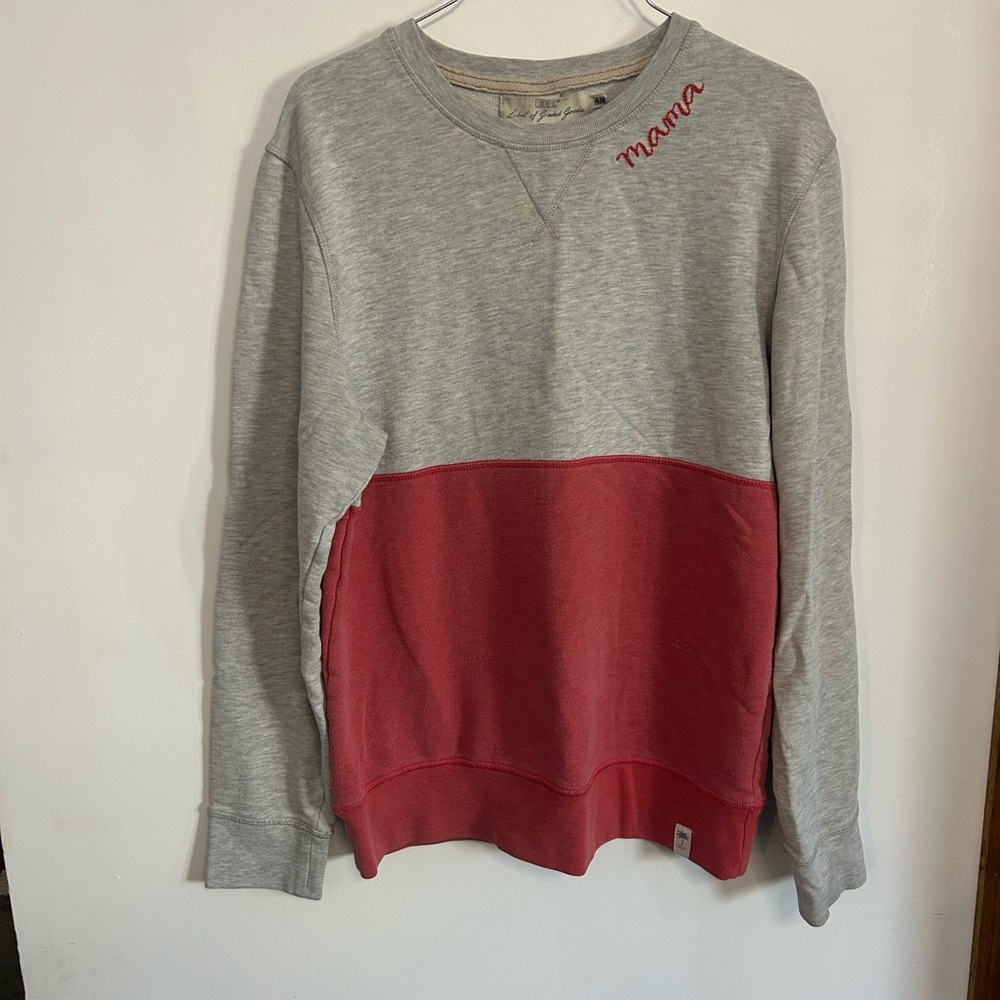 Embroidered Mama Sweatshirt